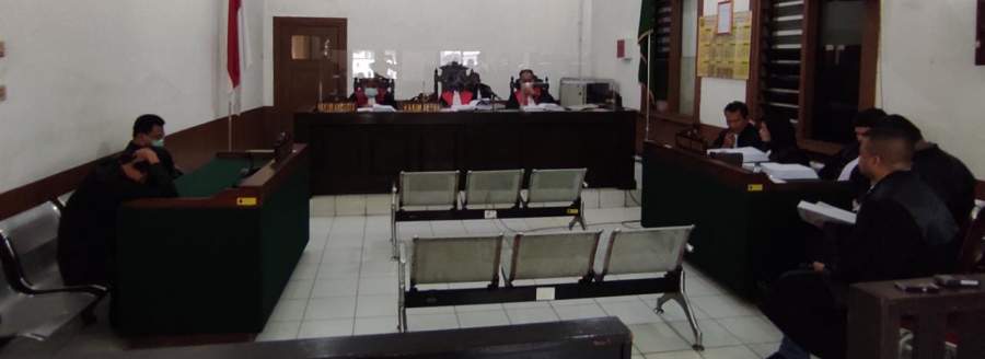 Demi Keadilan, Majelis Hakim Diminta Bebaskan Ade Yasin