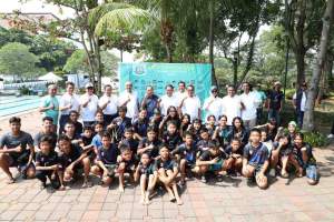 Bupati Zaki Hadiri Kejuaraan Renang Kajati Banten Open