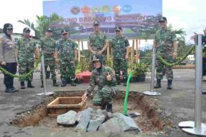 Peletakan Batu Pertama Pembangunan RS TK III Salak Denkesyah Bogor Oleh Danrem 061/Sk