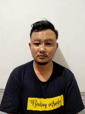 Foto : Pengedar AH (29) Diamankan Ditresnarkoba Polda Banten
