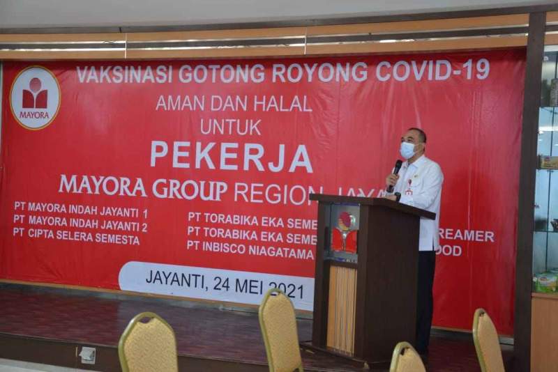 Bupati Tangerang Pantau Pelaksanaan Vaksinasi Gotong-Royong di PT Mayora Jayanti