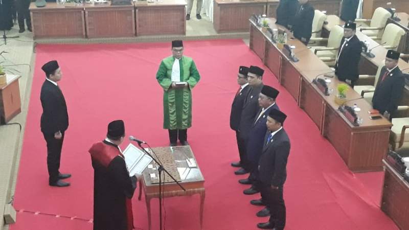 Kholid Ismail Resmi Jabat Ketua DPRD Kabupaten Tangerang