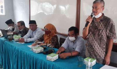 Kepala SMAN 8 Kabupaten Tangerang Yang Baru Gelar Rapat Perdana