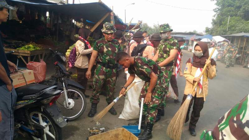 Kodam Jaya Kerahkan 800 Personil Bersihkan Pasar Sentiong