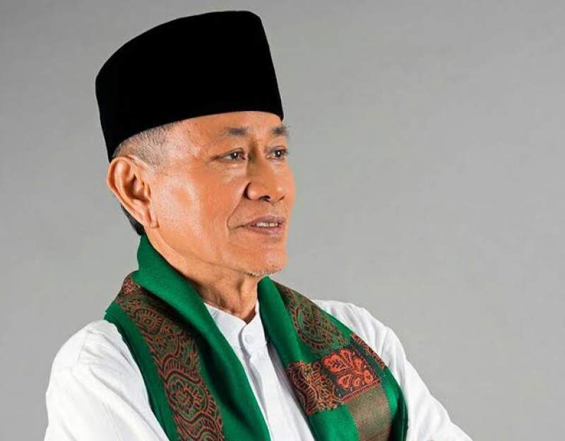 H Embay Mulya Sarif tokoh sekaligus Aktivis Pembentukan Provinsi Banten