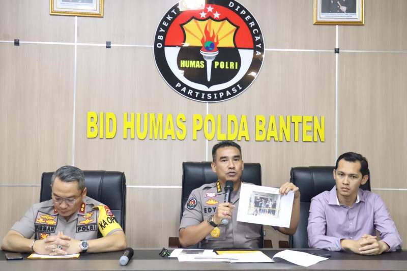 Polda Banten Ekspose Keberhasilan Tangkap Pelaku Pembunuhan Keluarga di Serang