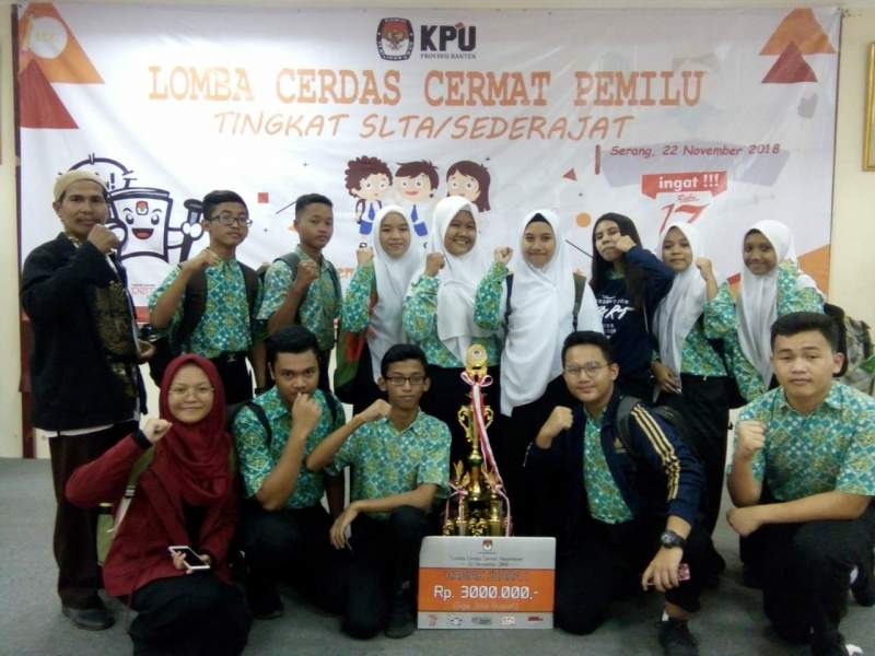 SMAN 1 Kabupaten Tangerang Juara 1 Lomba Cerdas Cermat Pemilu KPU Provinsi Banten