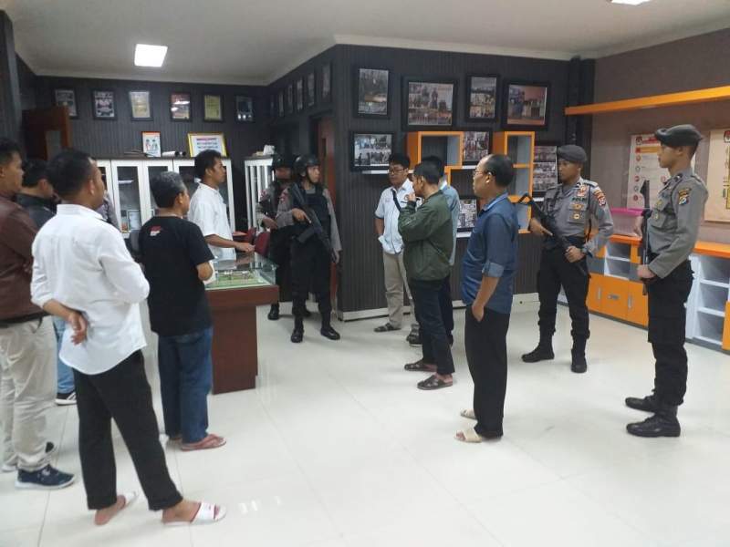 Ditsamapta Polda Banten Terus Tingkatkan Pengamanan Kantor KPU