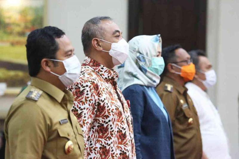 Foto : Bupati Tangerang A. Zaki Iskandar Ikuti Rakor Pemberantasan Korupsi