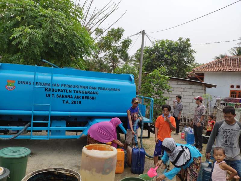 80 KK Warga Desa Waliwis Menerima Bantuan Air Bersih dari Perkim