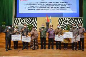 Bupati Zaki Lepas Para Purna Bakti ASN Kabupaten Tangerang