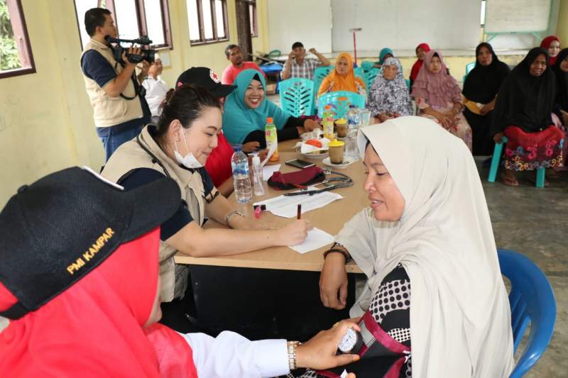 Relawan Tangerang Bantu Panti Asuhan dan Korban Karhutla Riau