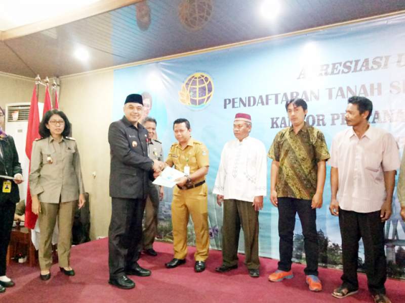 BPN Kabupaten Tangerang Beri Apresiasi Kades