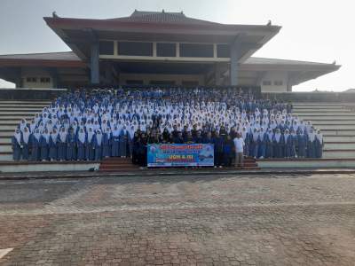 Woww Keren!! Goes To Campus SMAN 8 Kabupaten Tangerang Ke Yogyakarta