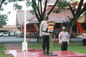 Foto : Kapolres Serang Kota AKBP Yunus Hadith Pranoto,S.IK., M.Si Gelar Apel Konsolidasi Pasukan Pengamanan TPS