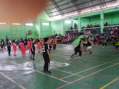 Turnamen Bola Volley Dan Footsal Meriahkan HUT PGRI Ke-76 dan HGN Kecamatan Parung Panjang