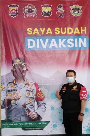 Polresta Tangerang Bekerjasama dengan FKPM Komunitas Senkom Mitra Polri Percepat 500 Vaksin Dalam Rangka Herd Immunity