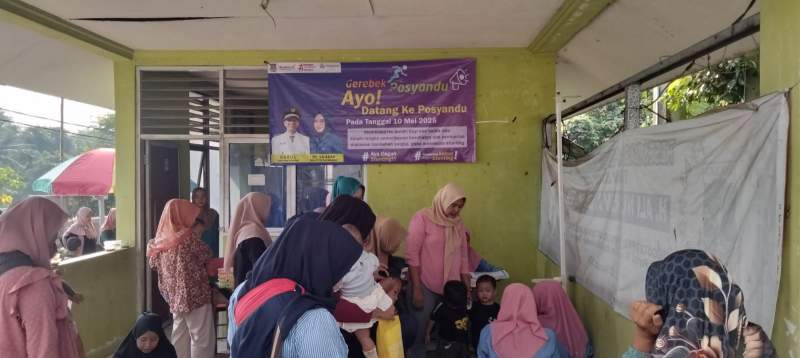 Program &quot;Gerebek Posyandu&quot; Digencarkan di Desa Sukamanah untuk Tekan Angka Stunting dan Tingkatkan Kesehatan Ibu-Anak