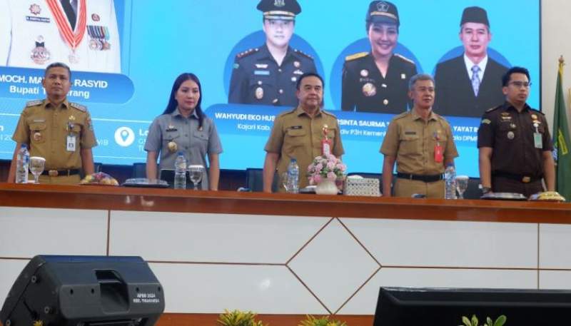 Sekda Buka Sosialisasi Penguatan Budaya Hukum Dalam Kehidupan Masyarakat Desa