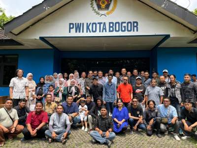 Perkuat Sinergi, PWI Kota Bogor dan Perumda Tirta Pakuan Gelar Halal Bihalal Sekaligus Kenalkan Direksi Baru