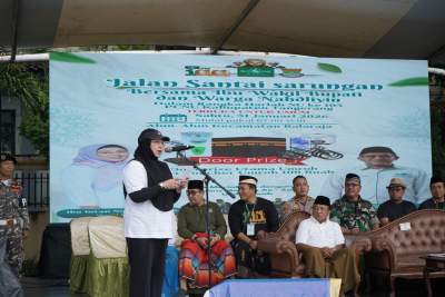 Wabup Intan Lepas Jalan Santai Sarungan, Harlah Ke-103 NU