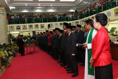 Anggota DPRD Kabupaten Tangerang Dilantik, Sebagian Muka Lama Masih Bertahan