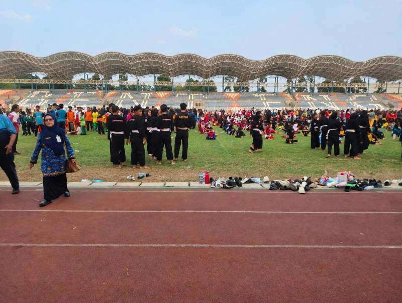 Menuju Rekor MURI, Ratusan Pesilat Cilik dan Remaja Matangkan Simulasi Kolosal di Stadion Benteng Reborn