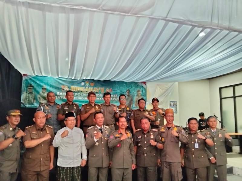 Wujudkan Rasa Syukur, Satpol PP Santuni 100 Anak Yatim di Momen HUT ke-76
