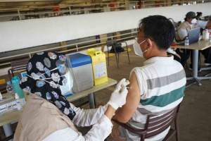 Pemkab Tangerang Kembali Lakukan Vaksinasi Dosis Kedua Untuk Pedagang Pasar
