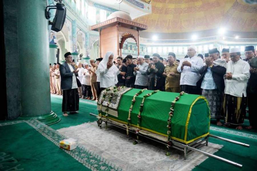 Pemkot Tangerang Berduka, Wali Kota Sachrudin Lepas Kepergian Ketua DPRD Rusdi Alam