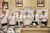 Wabup Intan Tutup Pelatihan Koding dan AI Bagi Guru SD-SMP