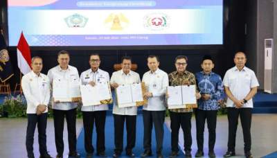 Bupati Tangerang Teken Kerja Sama Beasiswa Tangerang Gemilang, 12 Putra-Putri Daerah Raih Beasiswa Pendidikan Transportasi