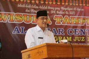 Wisuda Tahfidzul Quran Al-Azhar Center Baturaja di Hadiri Plh Bupati OKU
