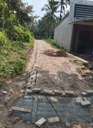 Dana Banprov Rp43 Juta untuk Paving Block di Cileles Disorot, Diduga Tak Sesuai Spesifikasi