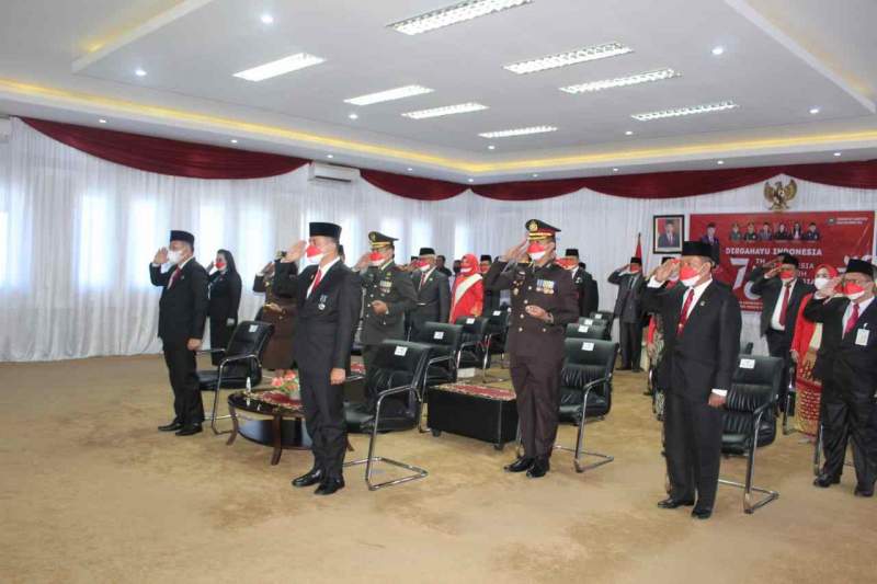 Pemkab OKU Hadiri Peringatan ke-76 Kemerdekaan RI Secara  Virtual dari Istana Negara Jakarta