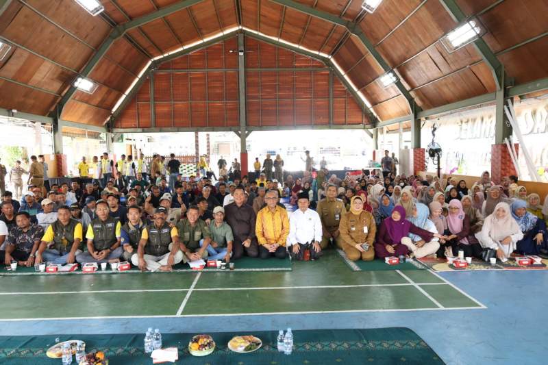 Wabup Intan Serukan Kepedulian Sampah dan Gaya Hidup Sehat di Sudirman Indah