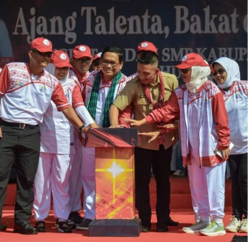 Bupati Hasbi Buka Olimpiade dan Festival Pendidikan Lebak 2025, Dorong Bakat dan Karakter Siswa
