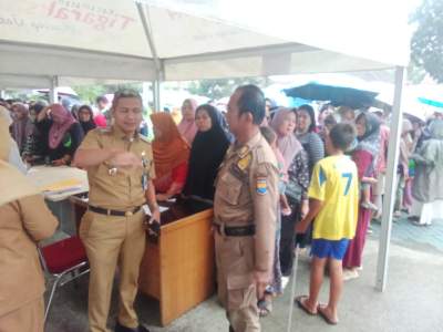 Kecamatan Tigaraksa Gelar GPM, Ribuan Warga Sambut Antusias Sembako Bersubsidi