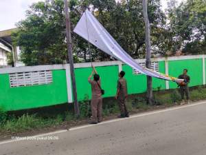Tramtib Kecamatan Jatiuwung Kota Tangerang Tertiban Spanduk Promosi Tanpa Izin