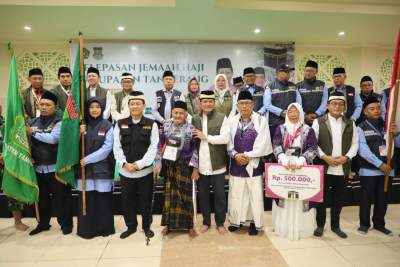 Perhatian Penuh Pemkab Tangerang untuk Tamu Allah: Insentif dan Pelepasan Kloter Perdana Haji