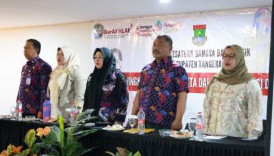 Wabup Intan Ajak Kaum Perempuan Cerdas dan Berani Bertindak