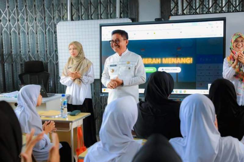 Tinjau SMP Al-Mustofa, Sachrudin Dorong Revitalisasi Sekolah Tingkatkan Kualitas Pendidikan