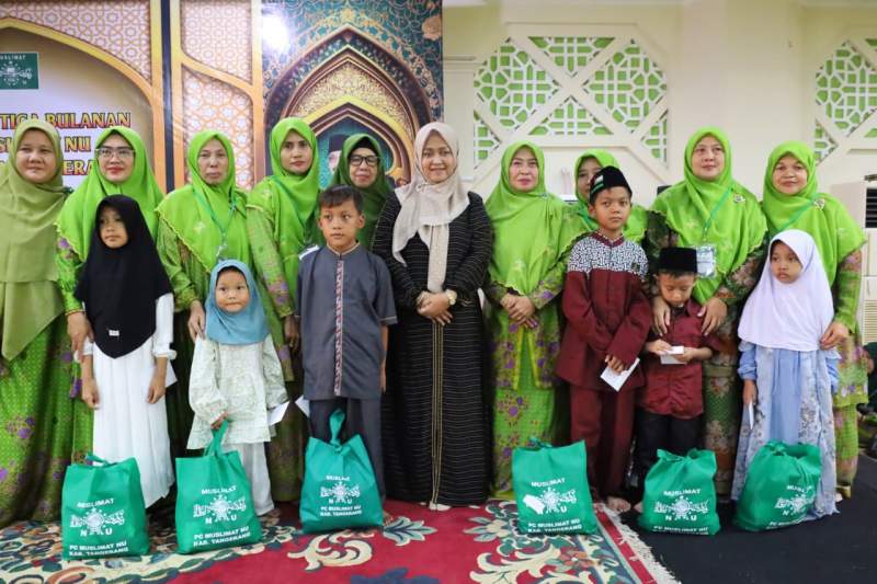Perkuat Ukhuwah dan Kepedulian Sosial, Muslimat NU Kabupaten Tangerang Gelar Pengajian dan Santunan Yatim