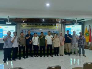 Perumdam TKR Serahkan Aset Air Bersih ke Perumda Tirta Benteng, Warga Priuk Antusias