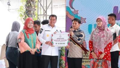 Bupati Tangerang Apresiasi Festival UMKM 2025 di The Breeze BSDCity