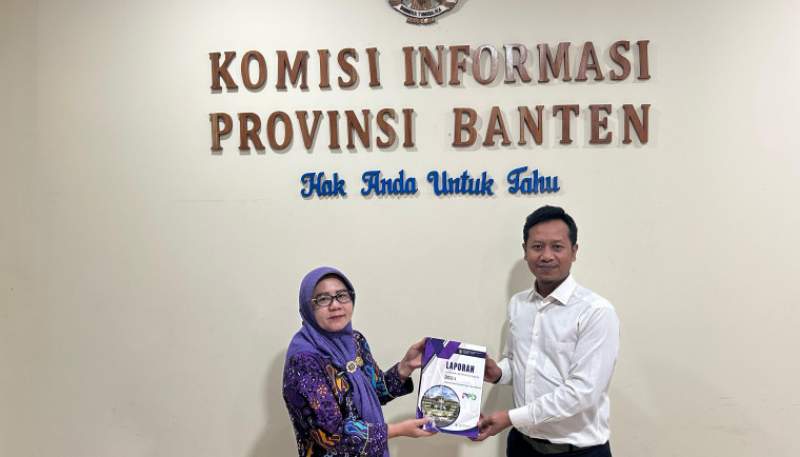 Diskominfo Kabupaten Tangerang Serahkan Laporan PPID 2024 ke Komisi Informasi Banten