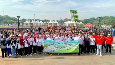 World Clean Up Day 2025, DLHK Tangerang Kumpulkan Ribuan Warga dalam Aksi Bersih-Bersih