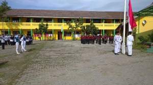 CAMAT SEPATAN PIMPIN PERINGATAN  HUT PGRI KE 77 DAN HGN