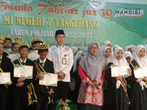 Wisuda Tahfidz Qur'an Min 7 Balaraja Berjalan Sukses dan Lancar