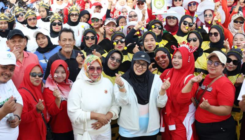 Wabup Intan Hadiri Perayaan HUT RI di Kampung Rumpaksinang dan Desa Kadusirung